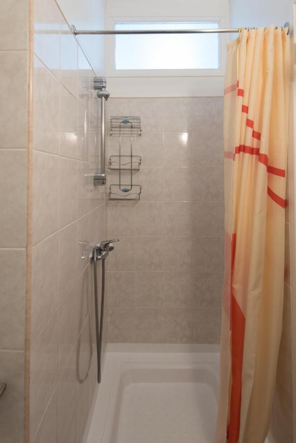 Appartement T1 Rue Castellane à Amélie-les-Bains-Palalda Extérieur photo